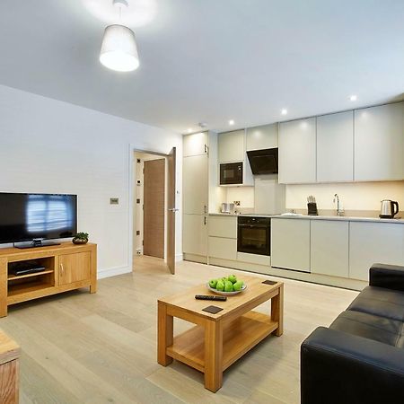 Imperial Court By Viridian Apartments ميدينهيد المظهر الخارجي الصورة